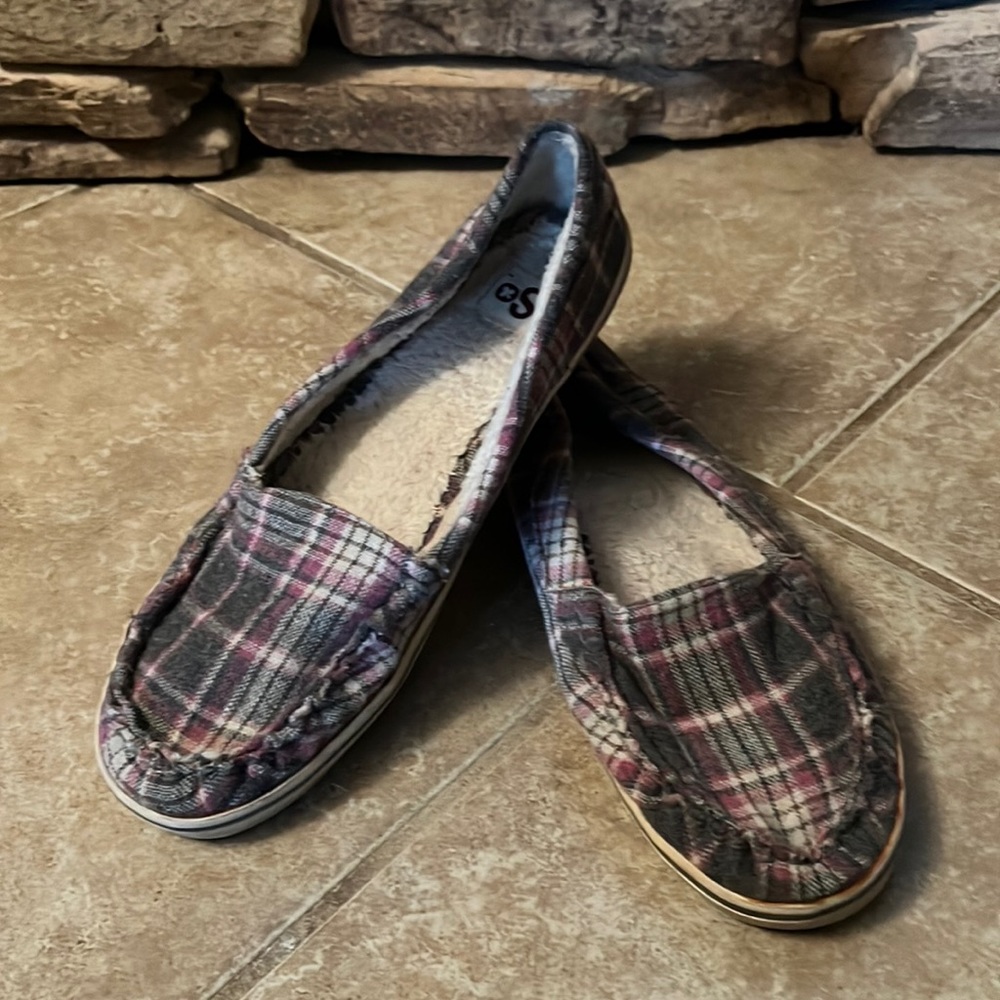 Kohls size 10 loafers